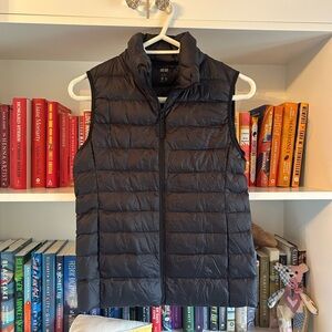 Uniqlo Puffer Vest